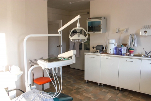 Белый клык стоматология новороссийск официальный сайт