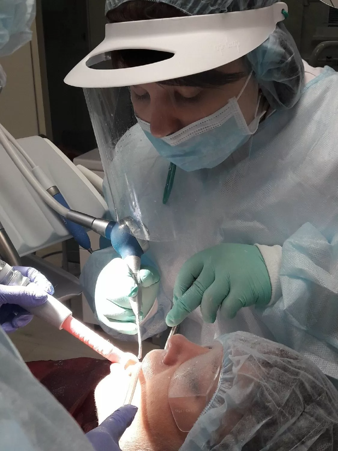 «Кристалл Дент»