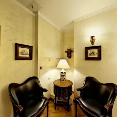 Скульптура Чарли