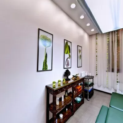 Скульптура Чарли