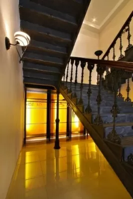 Скульптура Чарли