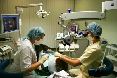 Премьер Дент