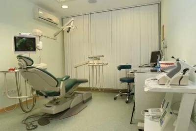 Премьер Дент