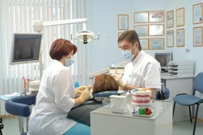 Премьер Дент