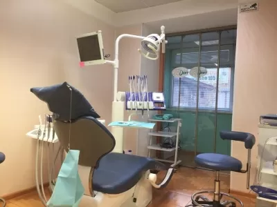 Доктор Дент