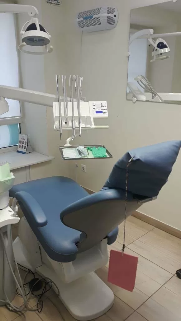 Доктор Дент