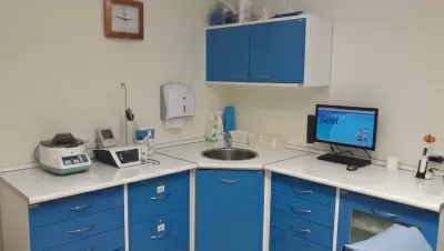 Доктор Дент