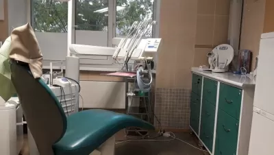 Доктор Дент