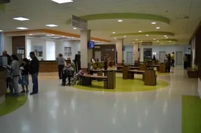 Уральский клинический лечебно-реабилитационный центр им.В.В.Тетюхина