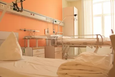 Уральский клинический лечебно-реабилитационный центр им.В.В.Тетюхина