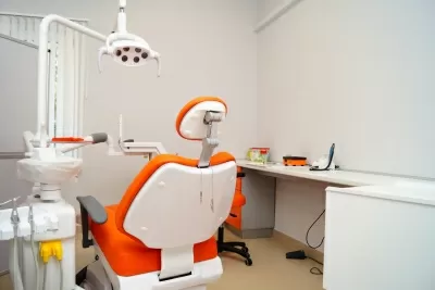 Стоматологическая клиника Dental Hall