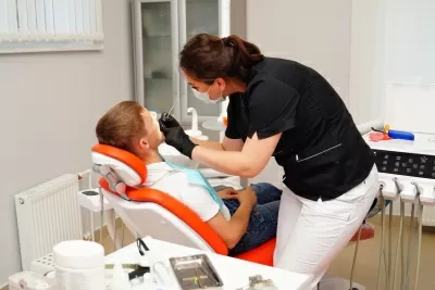 Стоматологическая клиника Dental Hall