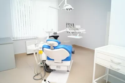 Стоматологическая клиника Dental Hall