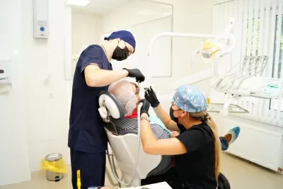 Стоматологическая клиника Dental Hall