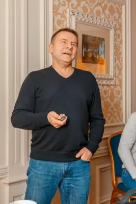 Игоря Сумлинского