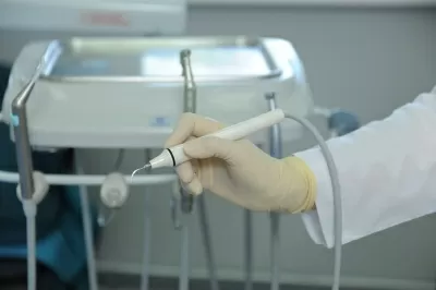 Добрый стоматолог