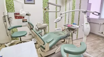 Доктор Дент