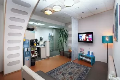 Центр стоматологии на проспекте Дзержинского