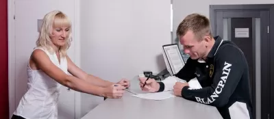 Делюкс Дент