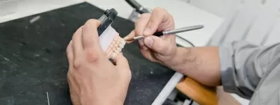 Делюкс Дент