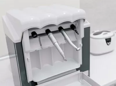 Делюкс Дент