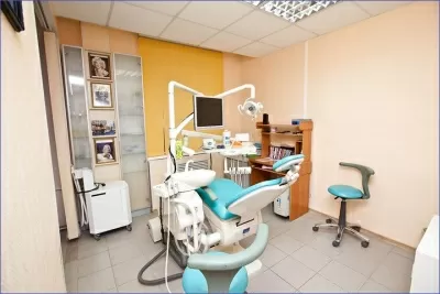 Голливуд Дентал