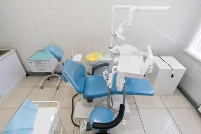 Стоматологический центр на Ленинградской