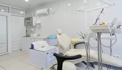 Стоматологический центр на Ленинградской