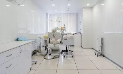 Стоматологический центр на Ленинградской