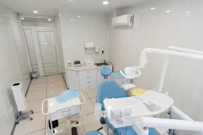 Стоматологический центр на Ленинградской