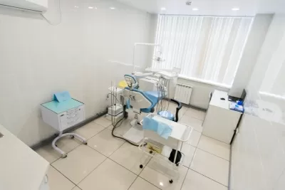 Стоматологический центр на Ленинградской