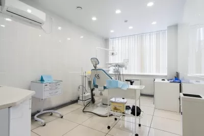 Стоматологический центр на Ленинградской