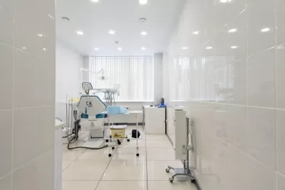 Стоматологический центр на Ленинградской