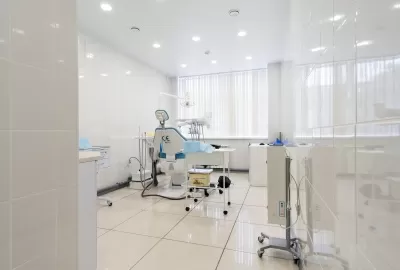 Стоматологический центр на Ленинградской