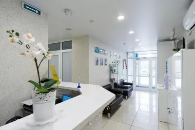 Стоматологический центр на Ленинградской