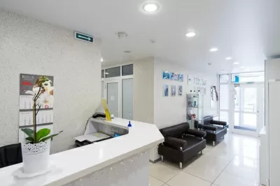 Стоматологический центр на Ленинградской