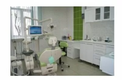 Стоматологическая клиника 32+