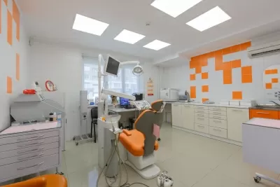 Клиника стоматологической имплантации Practica