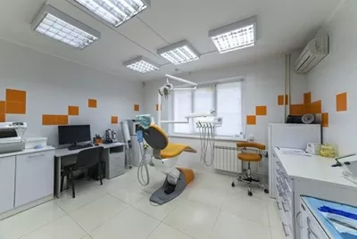 Клиника стоматологической имплантации Practica