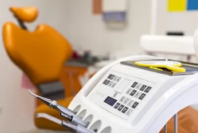 Клиника стоматологической имплантации Practica