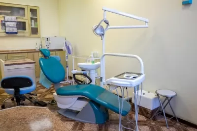 Стоматологический центр Дентур