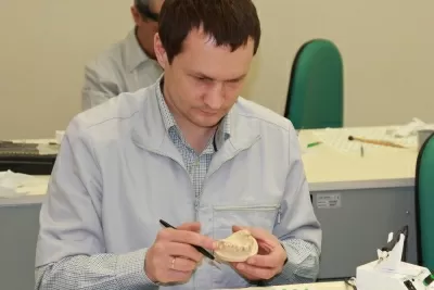 Стоматологическая клиника ай кью Стом