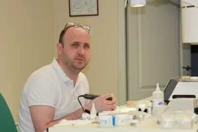 Стоматологическая клиника ай кью Стом