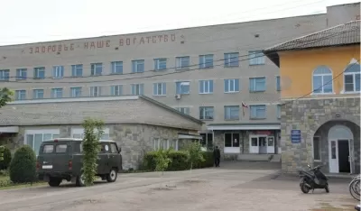 Дорожная клиническая больница в переулке Здоровья