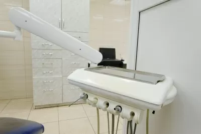 Стоматология Лидер