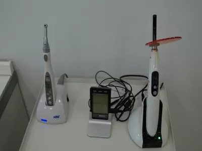 Селена-дент