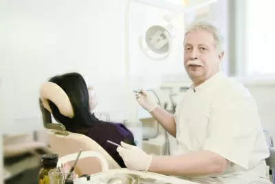 Стоматологическая поликлиника № 3