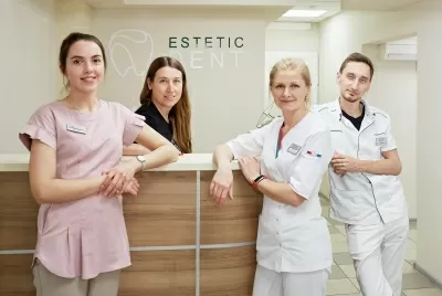 Estetic dent