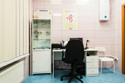 Доктор с вами