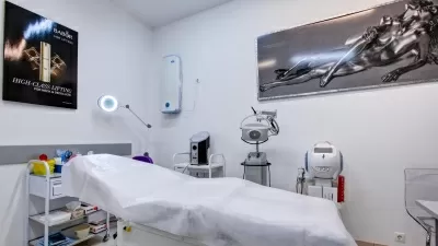 Клиника пластической хирургии и косметологии ФРАУ КЛИНИК